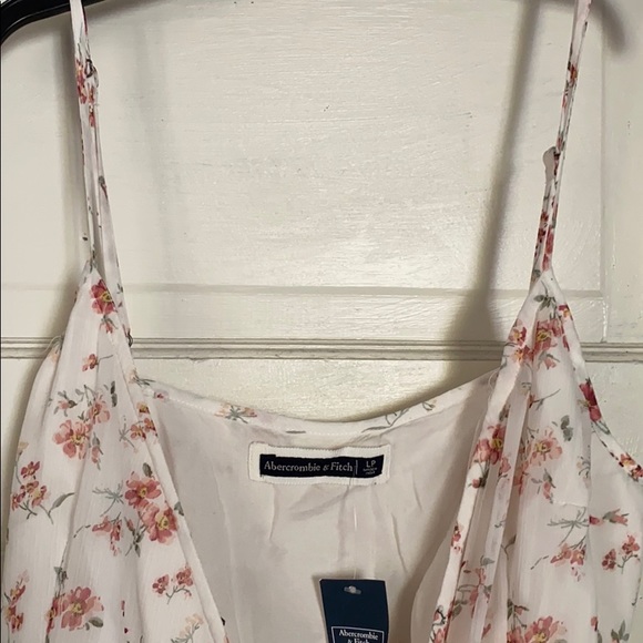 Abercrombie floral wrap dress - Picture 5 of 6